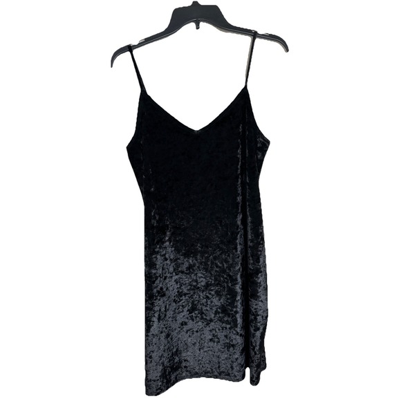Hollister Dresses & Skirts - Hollister Crushed Black Velvet Y2K‎ Dress Spaghetti Strap Size Medium